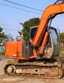 Buy Hitachi EX70 Used Excavator / 4 Buy Hitachi EX70 Used Excavator / 4
