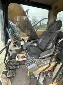 Buy Caterpillar 320D Used Excavator / 3 Buy Caterpillar 320D Used Excavator / 3