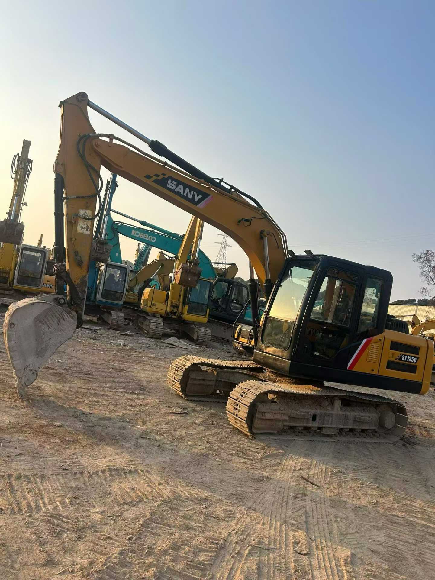 Buy Sany SY135 Used Excavator / 9 Buy Sany SY135 Used Excavator / 9
