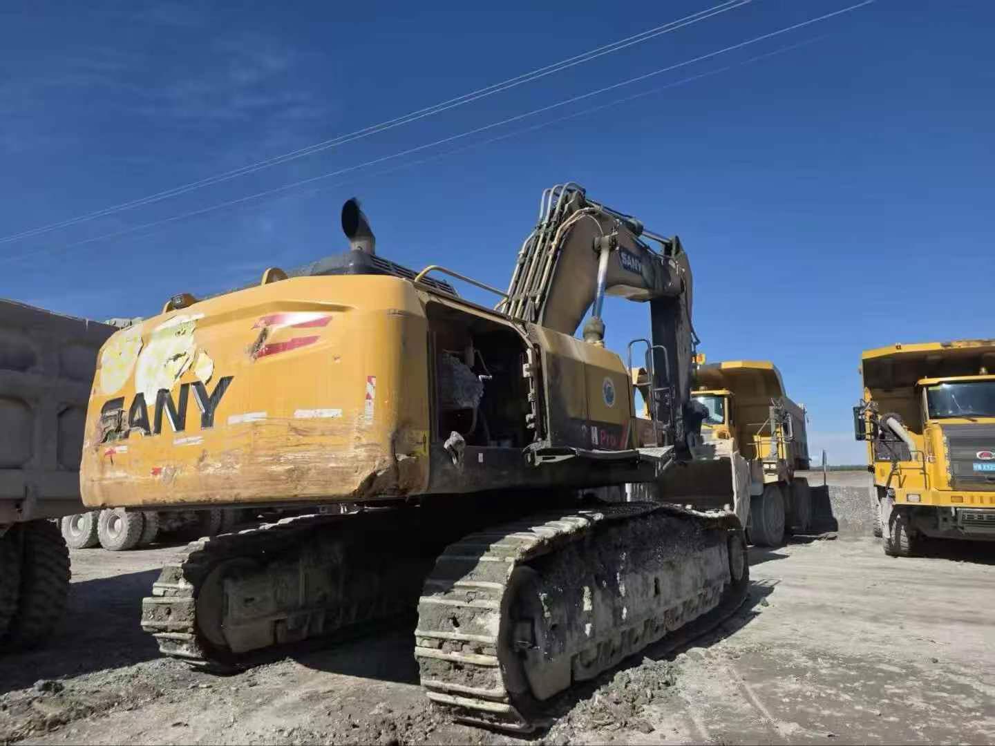 شراء حفارة Sany SY750H مستعملة / 2