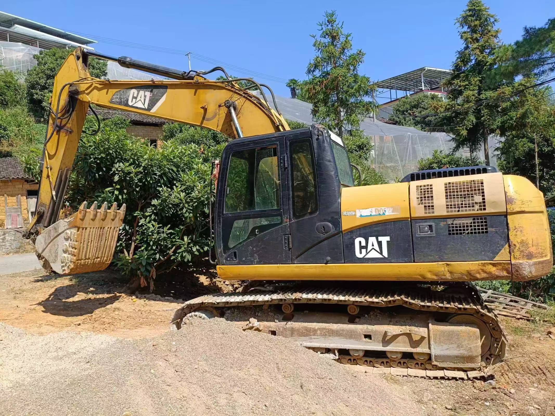 Buy Caterpillar 320D Used Excavator / 8 Buy Caterpillar 320D Used Excavator / 8