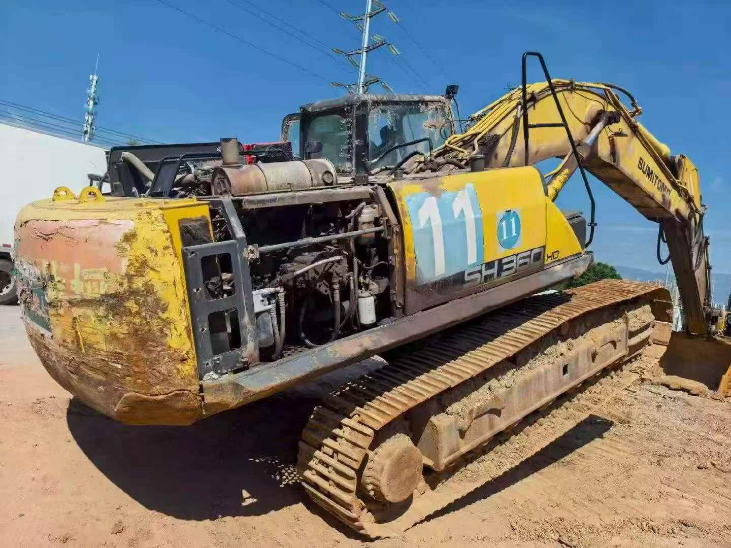 Buy Sumitomo SH360-5 Used Excavator / 2 Buy Sumitomo SH360-5 Used Excavator / 2
