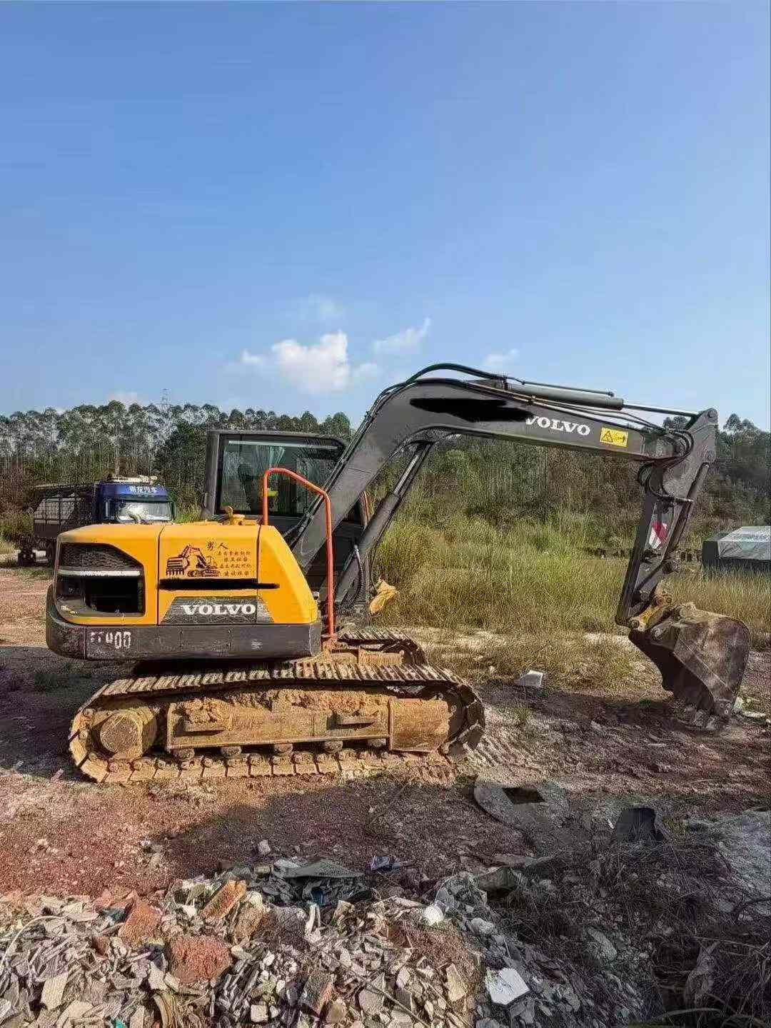 Buy Volvo EC75D Used Excavator / 4 Buy Volvo EC75D Used Excavator / 4