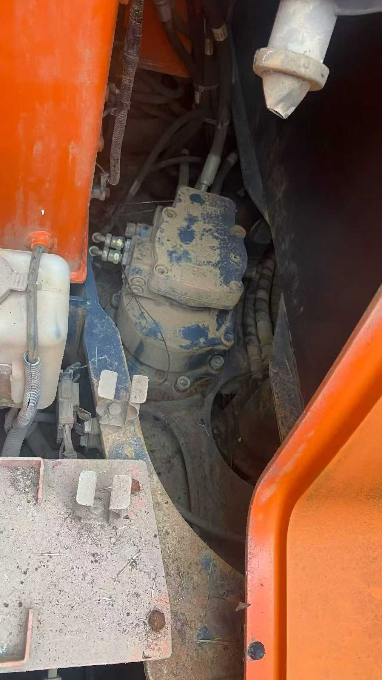شراء حفارة Doosan DH55 مستعملة / 9