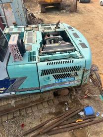 Buy Kobelco SK200-6 Used Excavator / 3 Buy Kobelco SK200-6 Used Excavator / 3