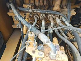 Buy Caterpillar 330B Used Excavator / 6 Buy Caterpillar 330B Used Excavator / 6