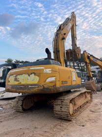 Buy XCMG XE200DA Used Excavator / 3 Buy XCMG XE200DA Used Excavator / 3