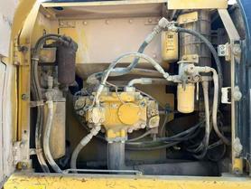 Buy Caterpillar 320D Used Excavator / 6 Buy Caterpillar 320D Used Excavator / 6