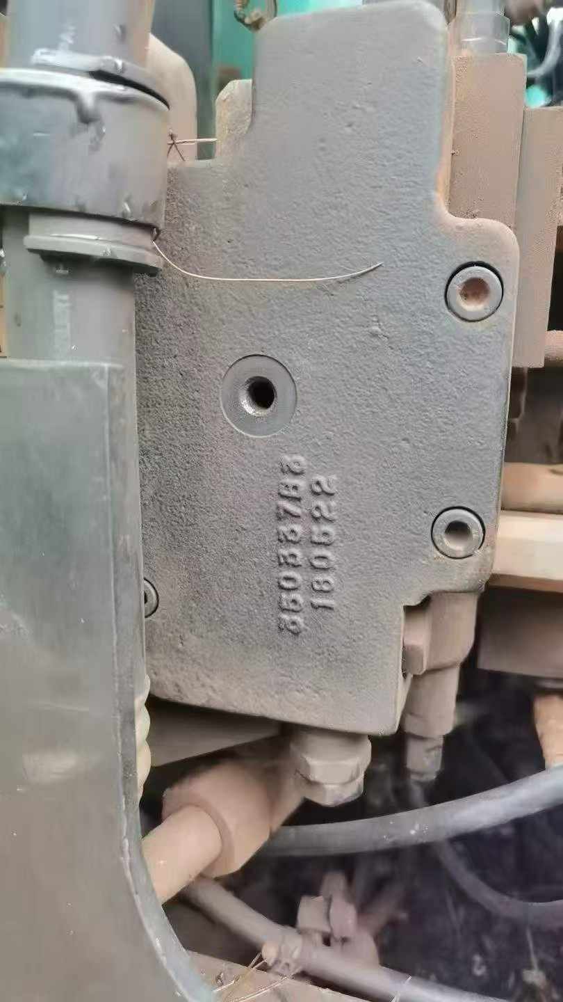 Compre Escavadeira Kobelco SK75 Usada / 5