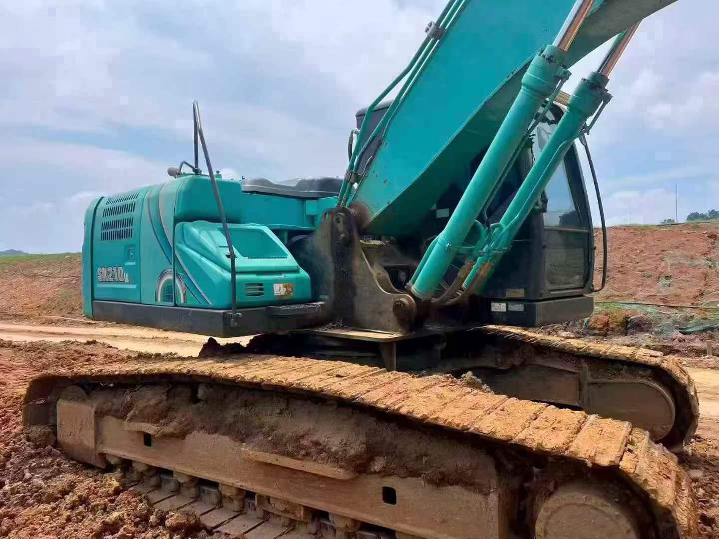 Comprar Kobelco SK210-6 Usado Escavadeira