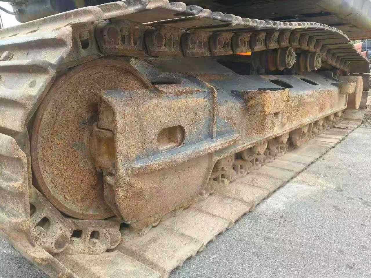 Buy Doosan DH215-9 Used Excavator / 9