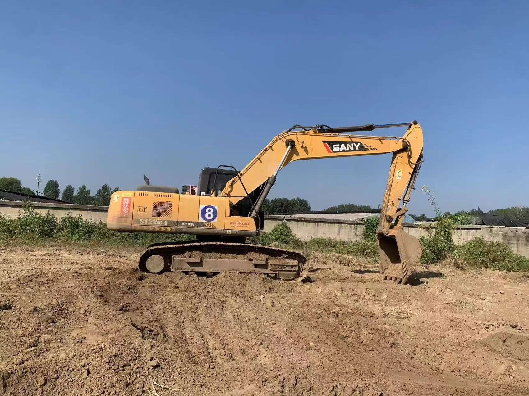 Buy Sany SY205H Used Excavator / 3