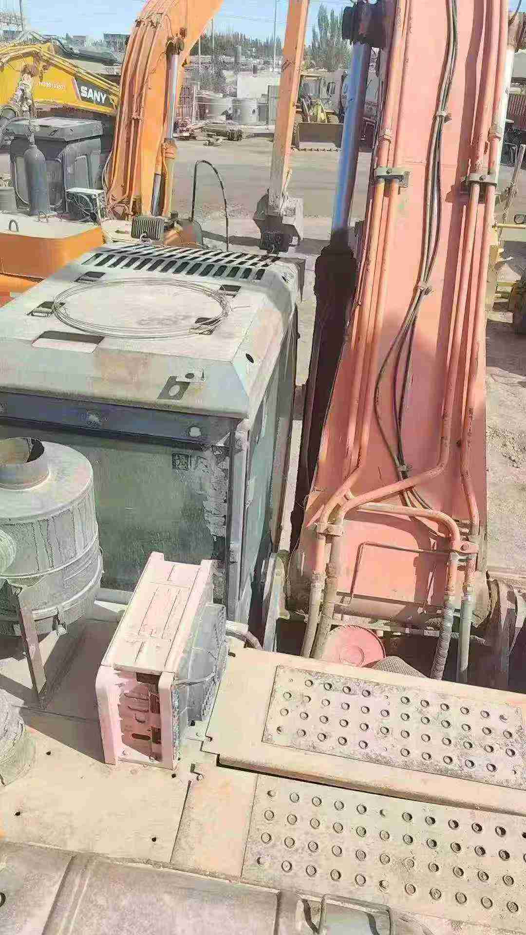 Buy Hitachi EX350 Used Excavator / 7