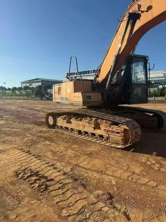 Buy Sany SY215C Used Excavator / 1