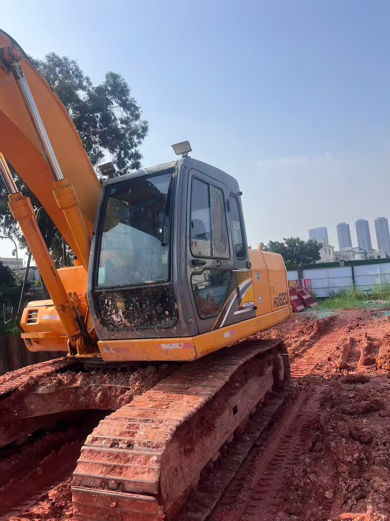 Buy Kato Used Excavator / 2