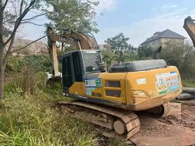 Buy XCMG XE200DA Used Excavator / 2 Buy XCMG XE200DA Used Excavator / 2