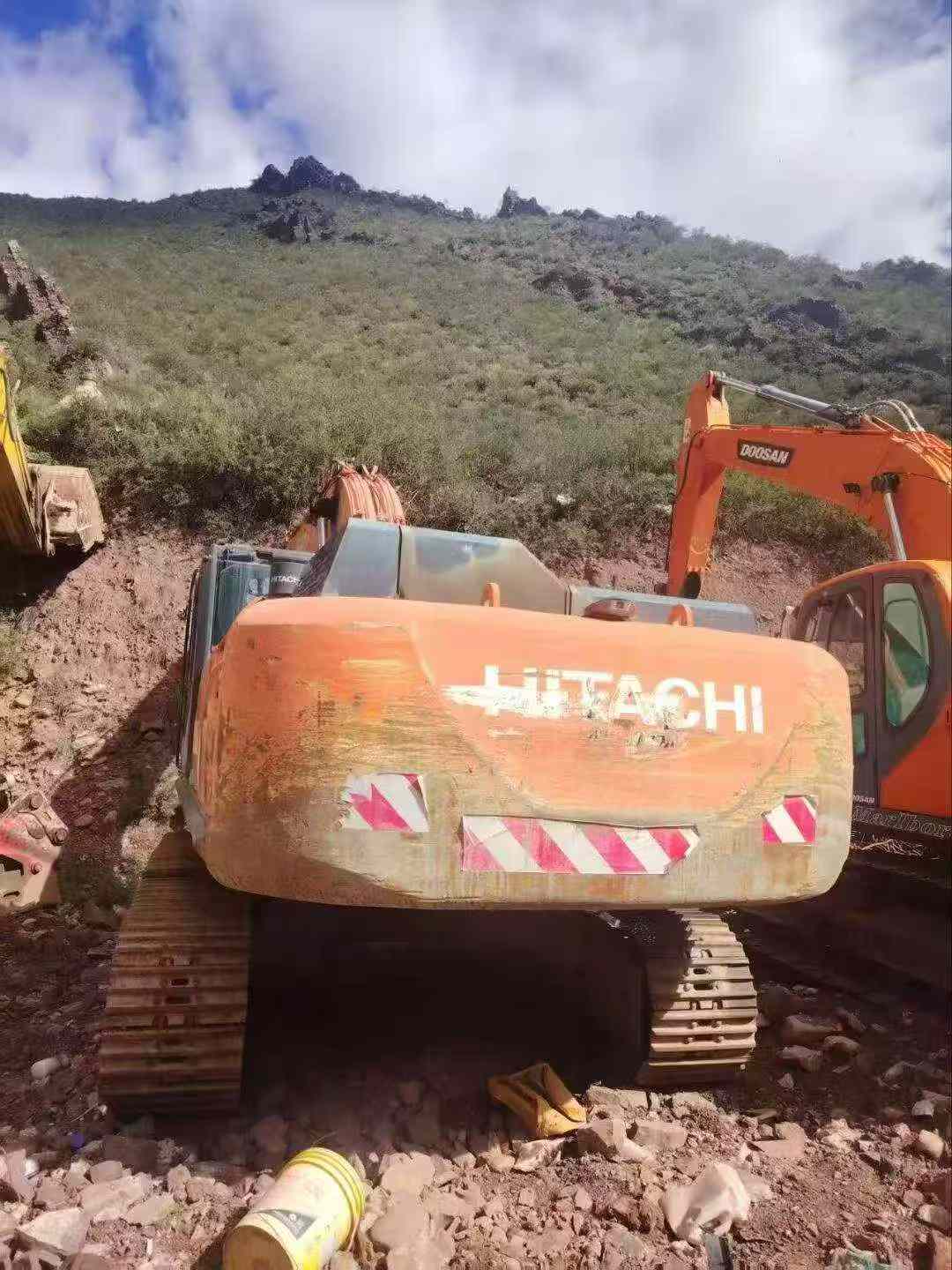 Buy Hitachi EX360-5 Used Excavator / 4 Buy Hitachi EX360-5 Used Excavator / 4