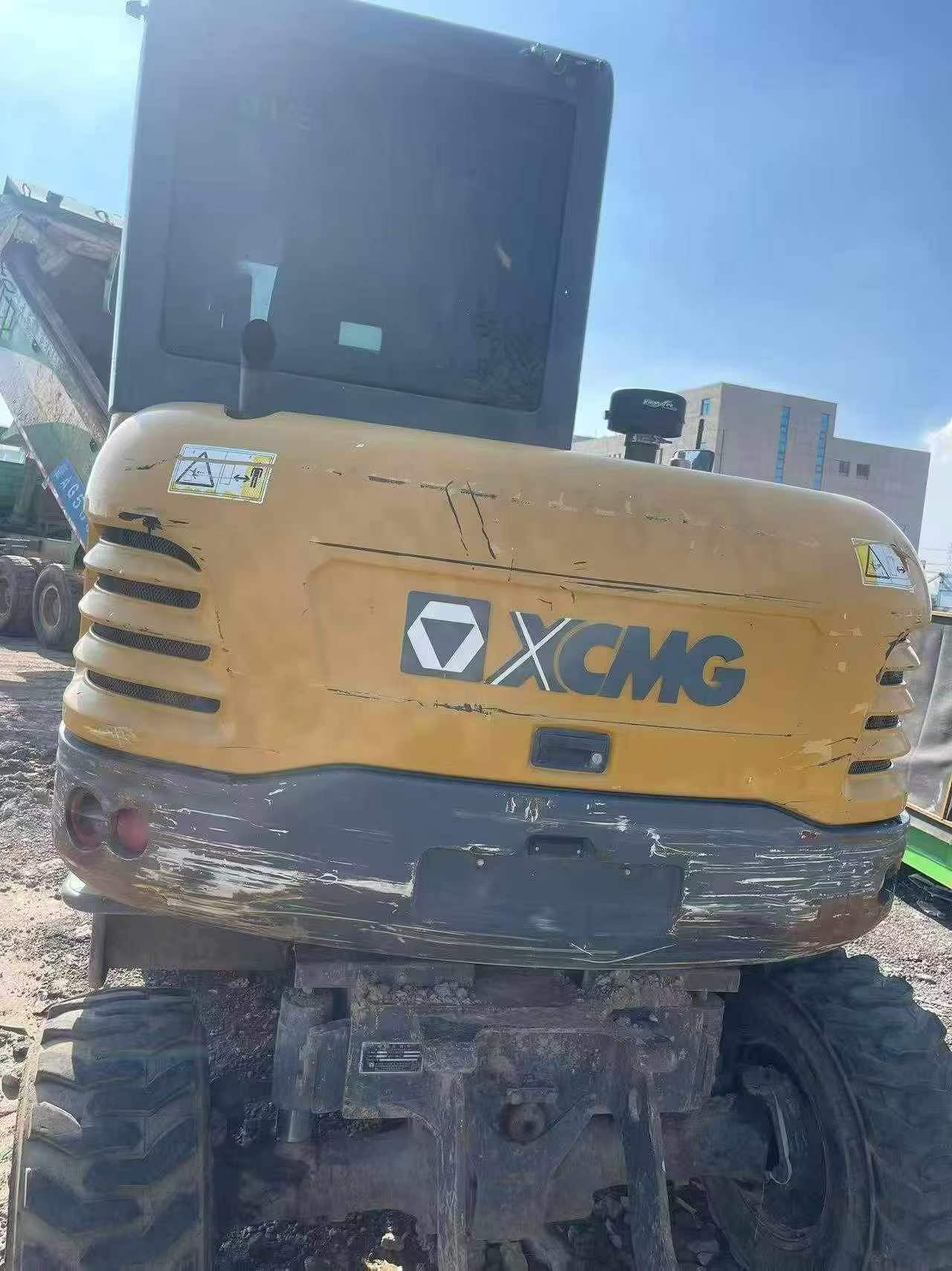 Buy XCMG XE60 Used Excavator / 6