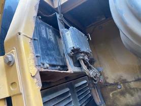 Buy Caterpillar 320D Used Excavator / 3 Buy Caterpillar 320D Used Excavator / 3