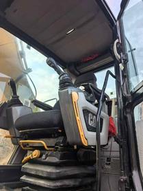 Buy Caterpillar 323 Used Excavator / 8 Buy Caterpillar 323 Used Excavator / 8