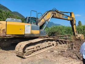 Buy XCMG XE270DK Used Excavator / 4 Buy XCMG XE270DK Used Excavator / 4