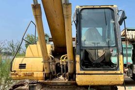 Buy Komatsu PC200-8 Used Excavator / 3 Buy Komatsu PC200-8 Used Excavator / 3