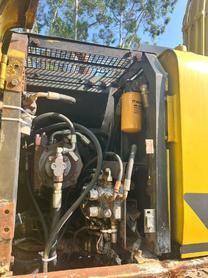 Buy Sumitomo SH120A2 Used Excavator / 7 Buy Sumitomo SH120A2 Used Excavator / 7
