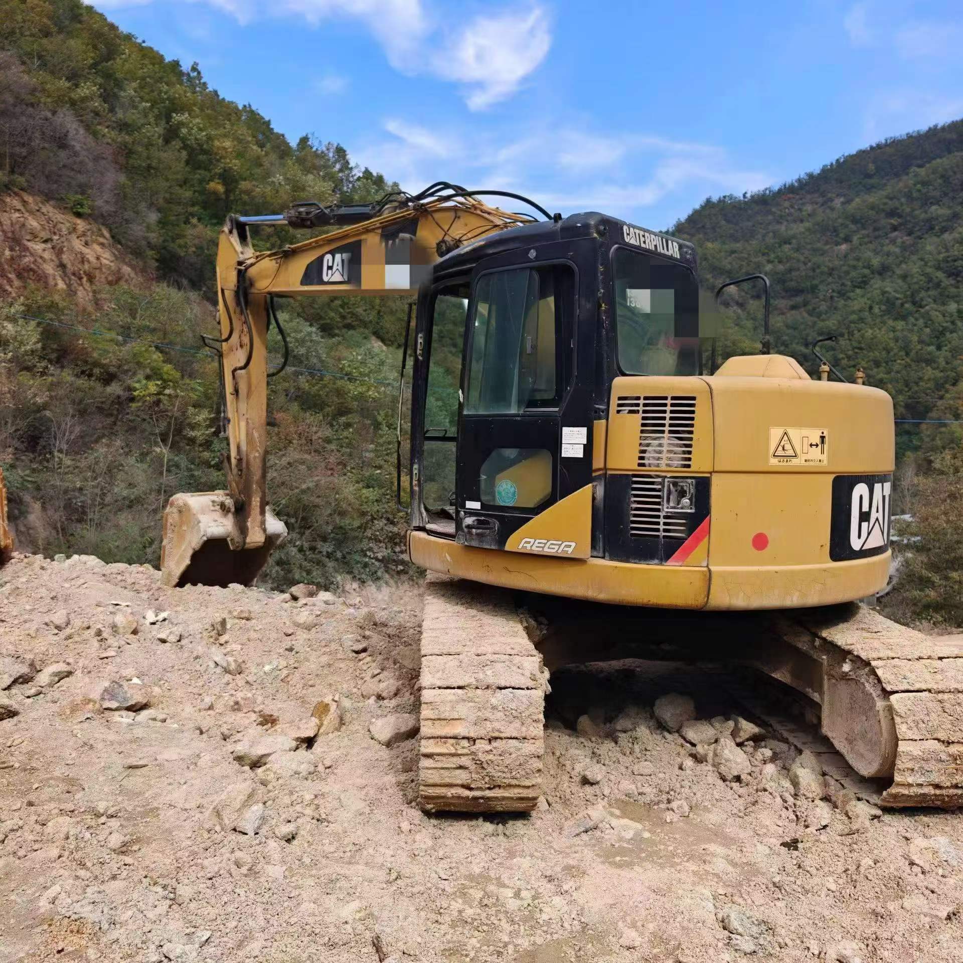 Buy Caterpillar 313D Used Excavator / 2