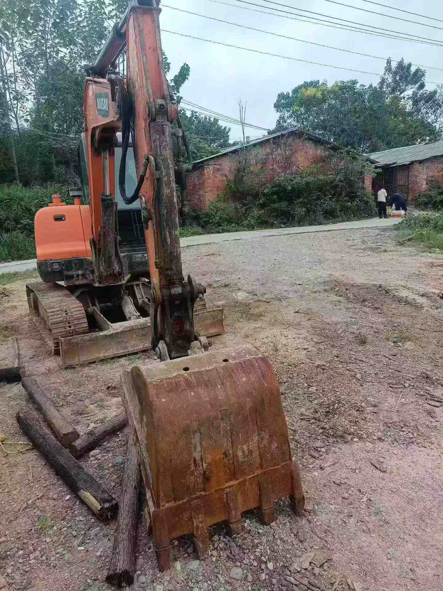 Buy Doosan DX60 Used Excavator / 4