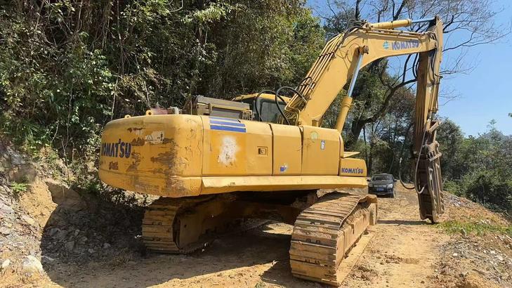 Buy Komatsu PC360-7 Used Excavator / 1