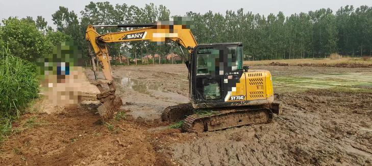 Buy Sany SY75 Used Excavator / 1