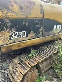 Buy Caterpillar 323DL Used Excavator / 2 Buy Caterpillar 323DL Used Excavator / 2