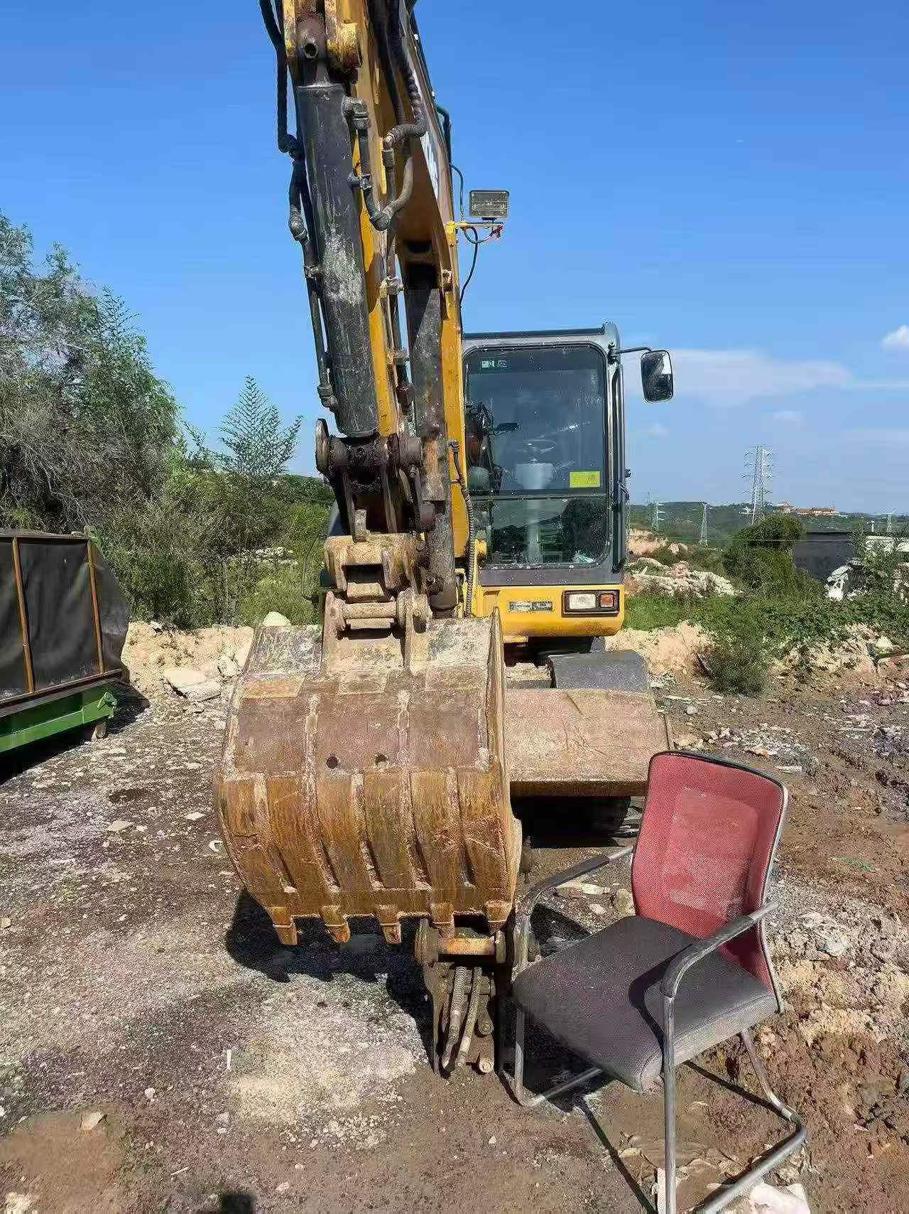 Buy XCMG XE60 Used Excavator / 8
