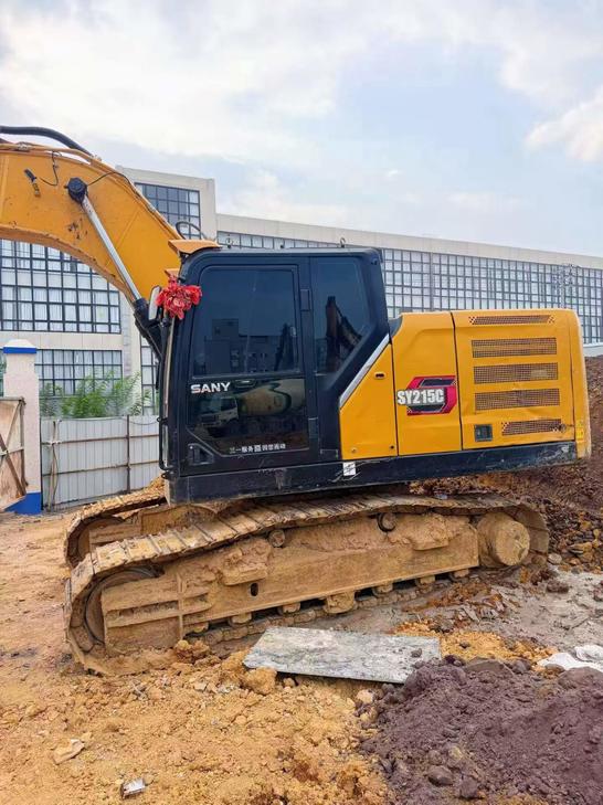 Buy Sany SY205C Used Excavator / 1