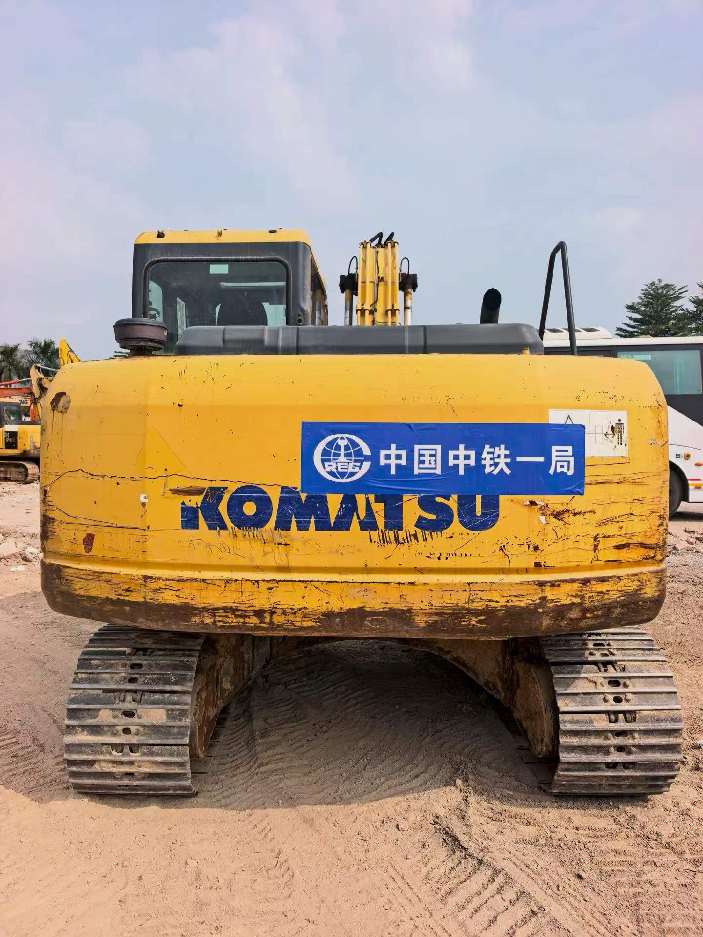 Buy Komatsu PC130-7 Used Excavator / 2