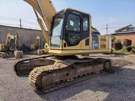 Buy Komatsu PC240-6 Used Excavator / 3 Buy Komatsu PC240-6 Used Excavator / 3