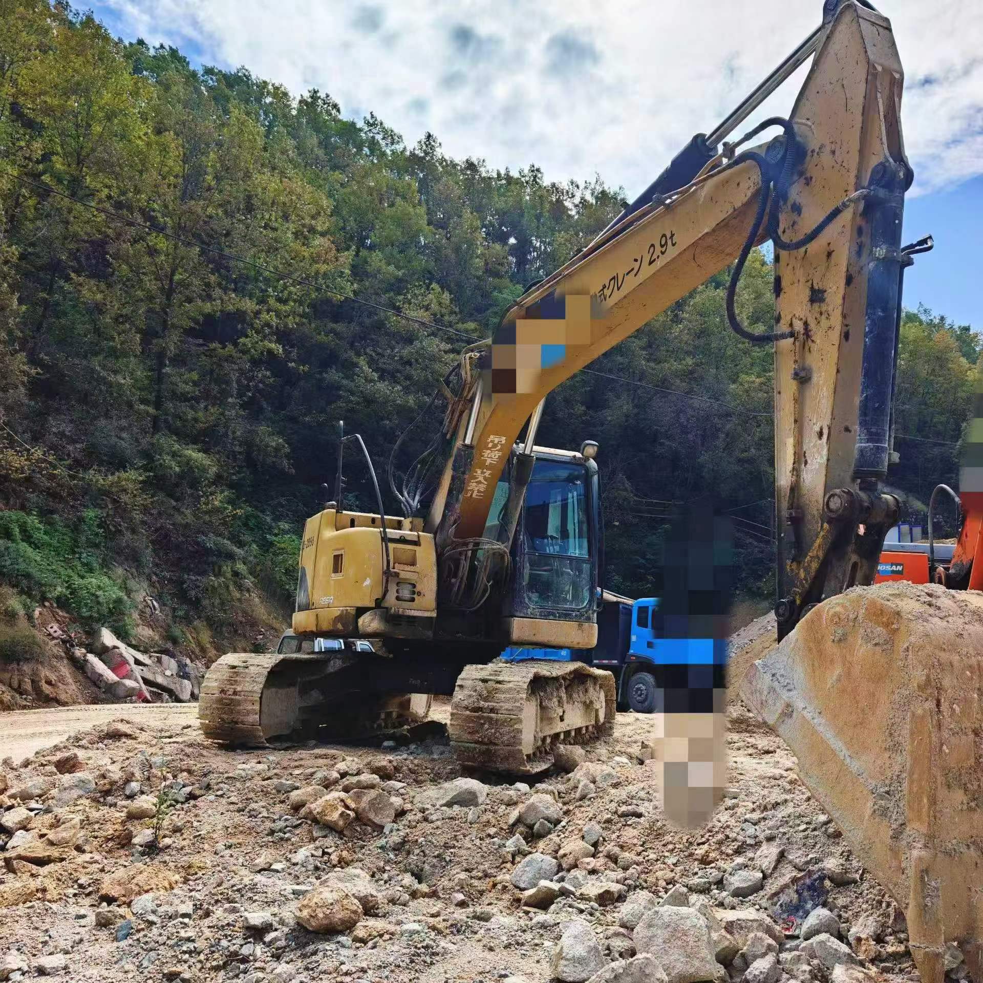 Buy Caterpillar 313D Used Excavator / 4
