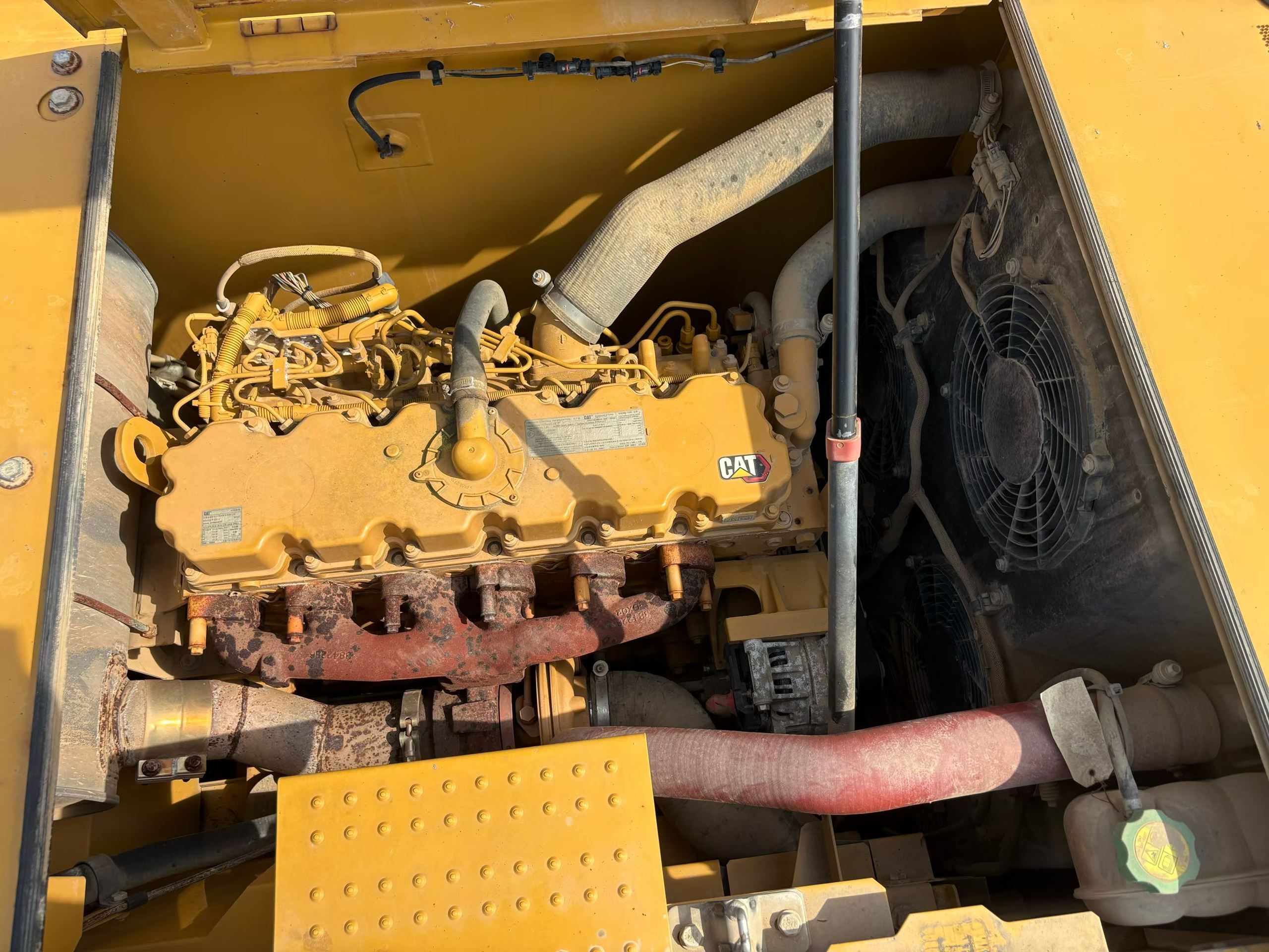 Buy Caterpillar 323 Used Excavator / 7