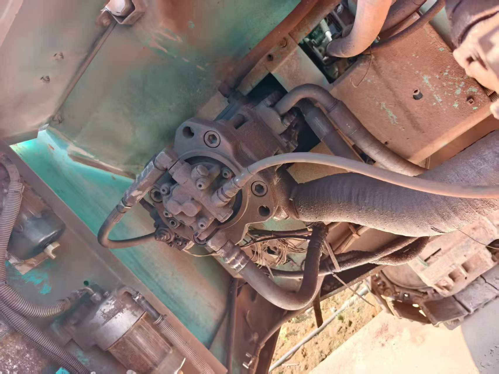 Buy Kobelco SK250 Used Excavator / 4