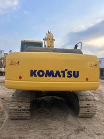 Buy Komatsu PC200-7 Used Excavator / 9 Buy Komatsu PC200-7 Used Excavator / 9