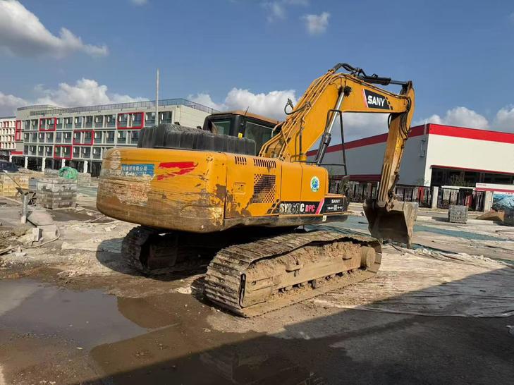 Buy Sany SY205C Used Excavator / 1