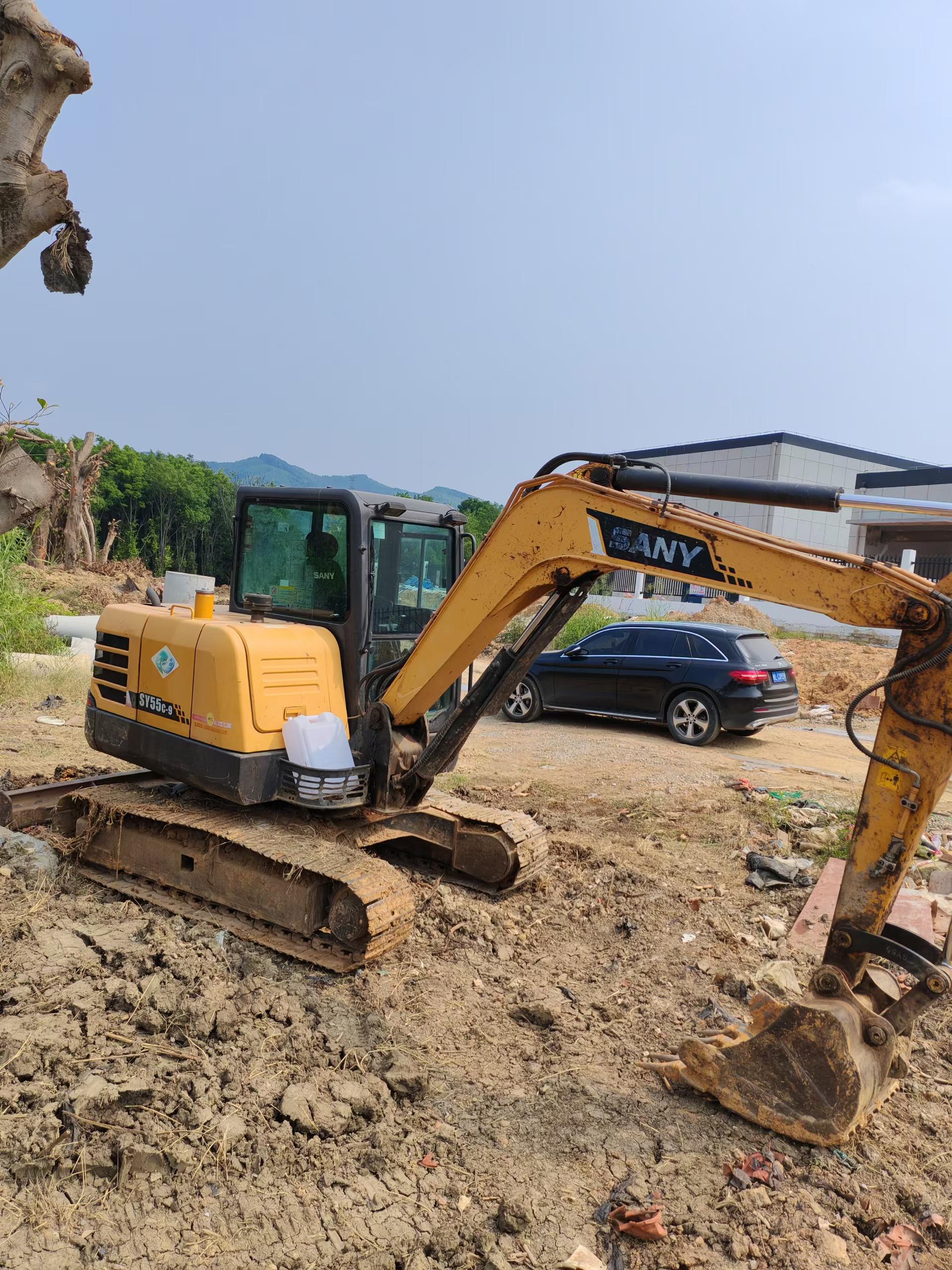 Buy Sany SY55 Used Excavator / 3