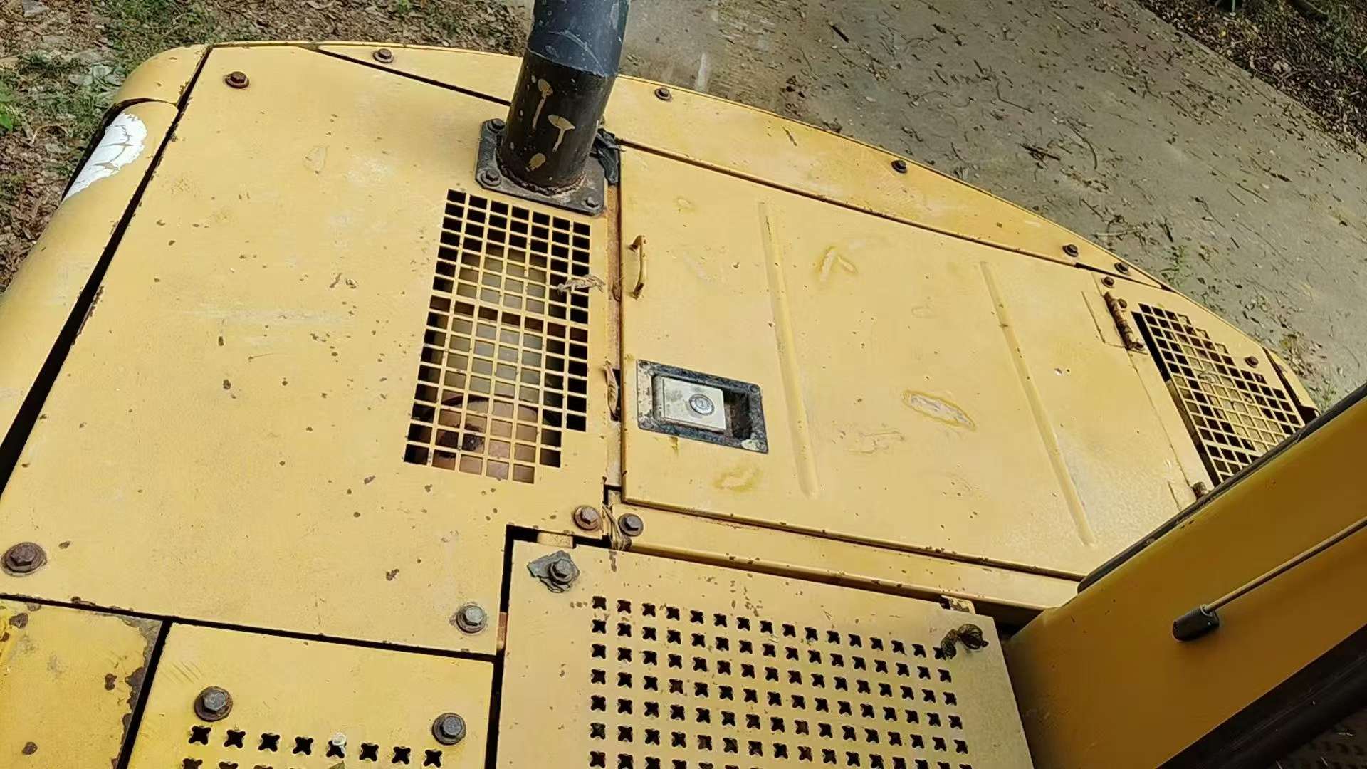 Buy Caterpillar 307B Used Excavator / 4