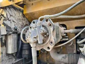 Buy Sany SY225C Used Excavator / 3 Buy Sany SY225C Used Excavator / 3