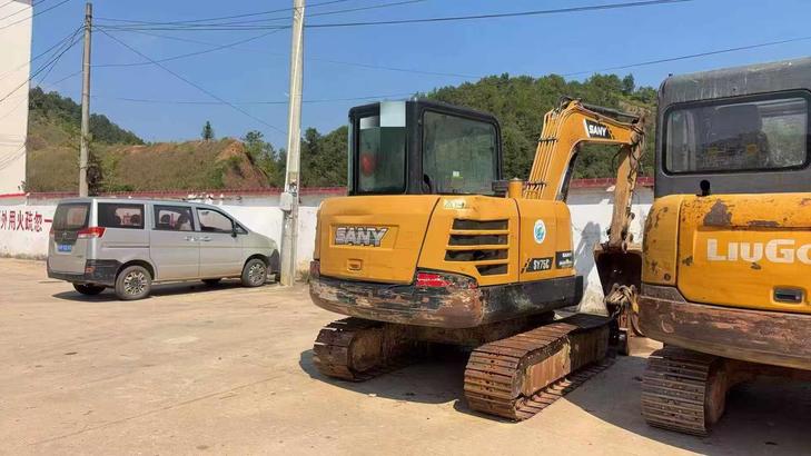 Buy Sany SY55 Used Excavator / 1