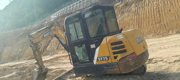 Buy Sany SY60 Used Excavator / 1