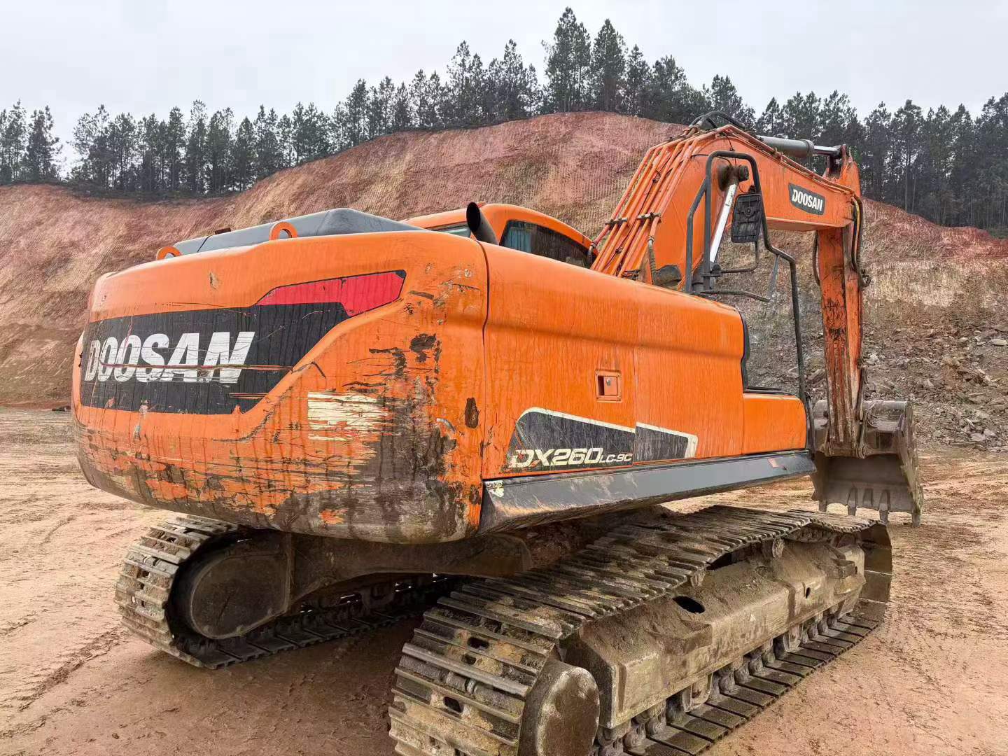 Buy Doosan DX230LC Used Excavator / 1