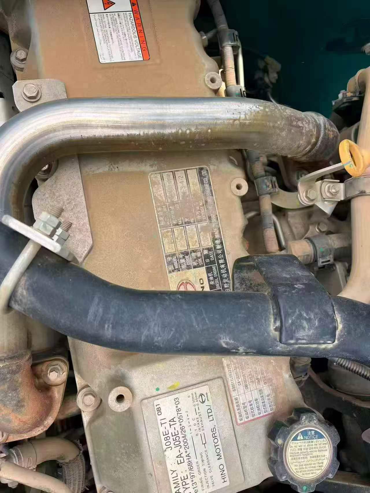 شراء حفارة Kobelco SK210-6 مستعملة / 3