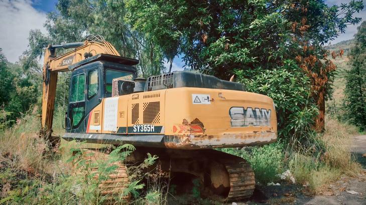Buy Sany SY365C Used Excavator / 1