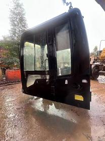 Buy Caterpillar 320D Used Excavator / 5 Buy Caterpillar 320D Used Excavator / 5